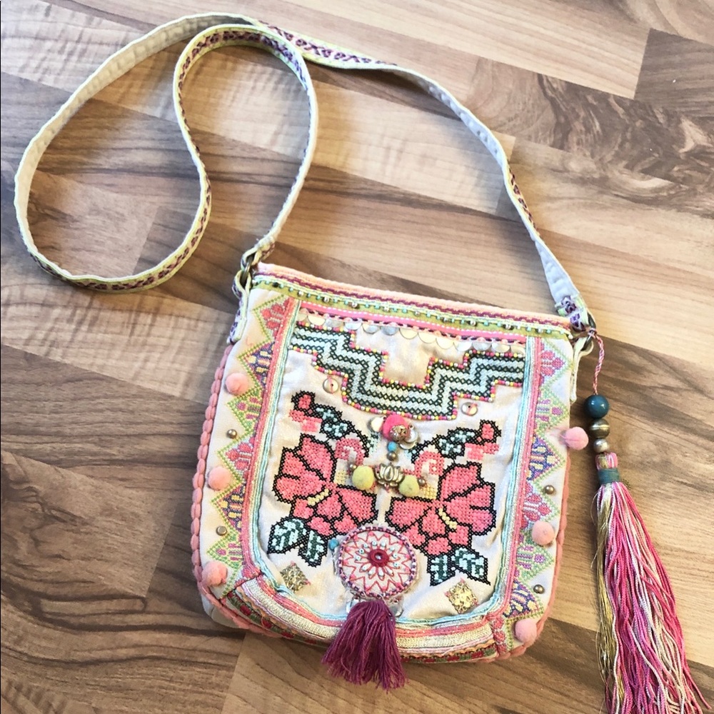 Accessorize (UK brand) shoulder bag